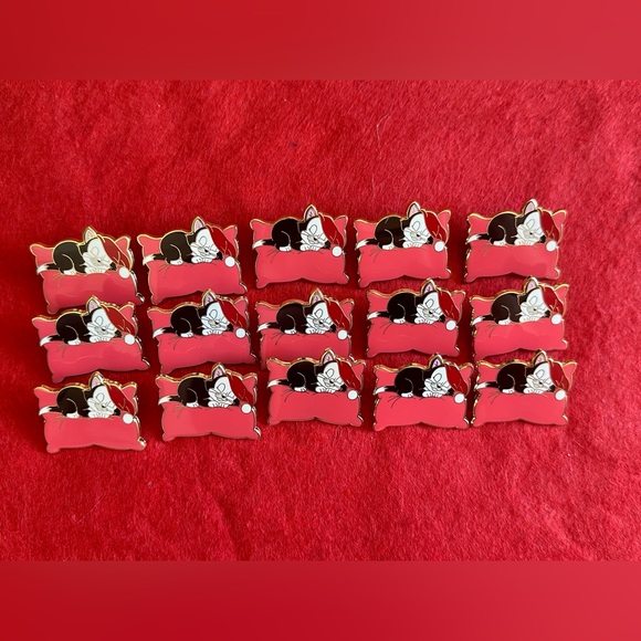 Cat enamel pin set - Picture 3 of 3